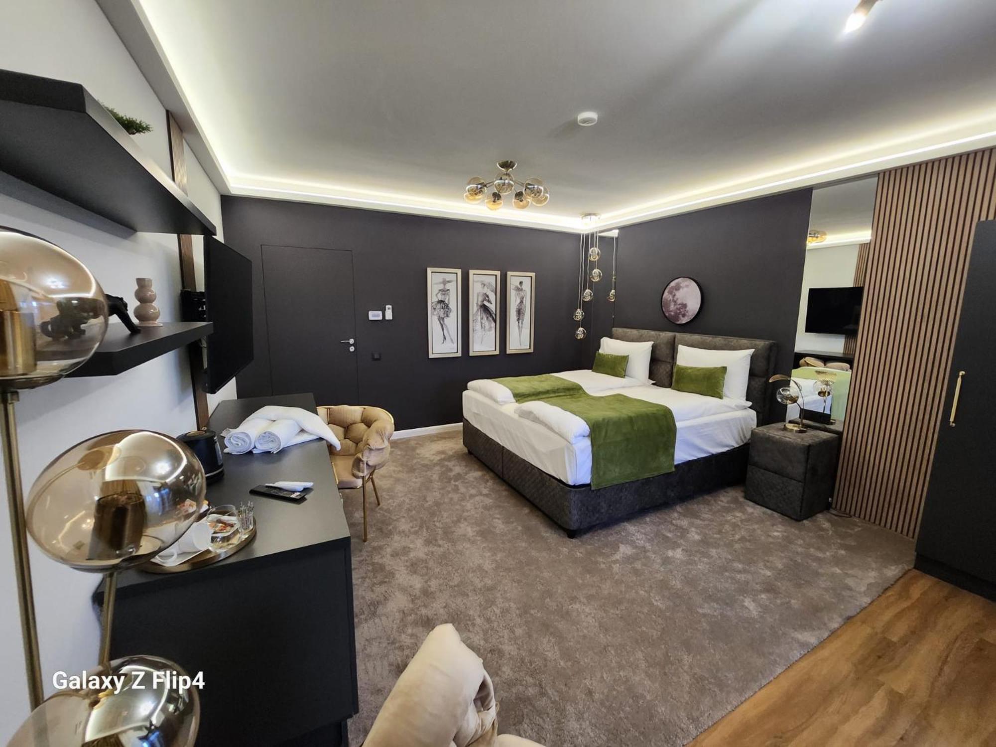 Imperial Studio Sibiu Luaran gambar