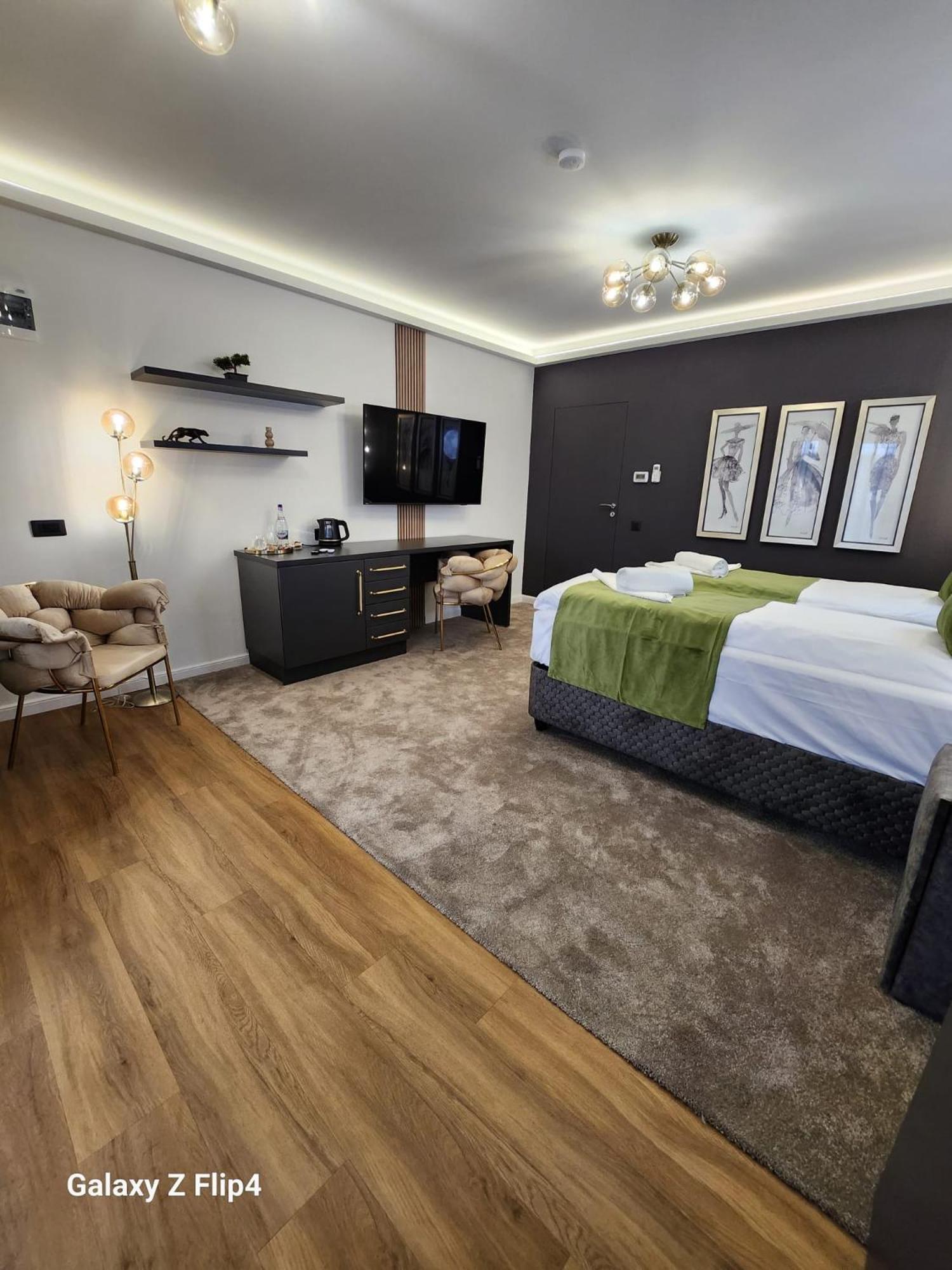 Imperial Studio Sibiu Luaran gambar