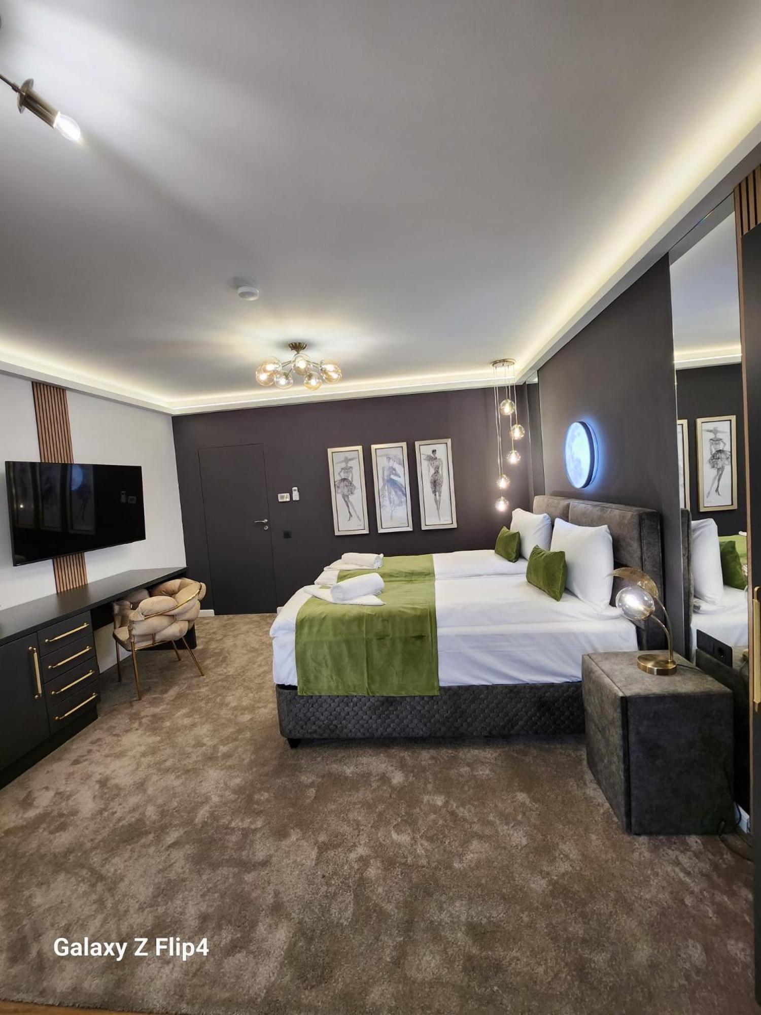 Imperial Studio Sibiu Luaran gambar