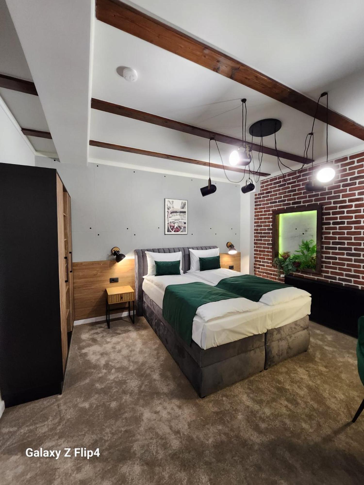 Imperial Studio Sibiu Luaran gambar