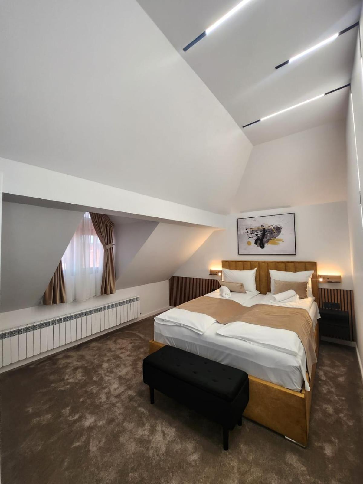 Imperial Studio Sibiu Luaran gambar